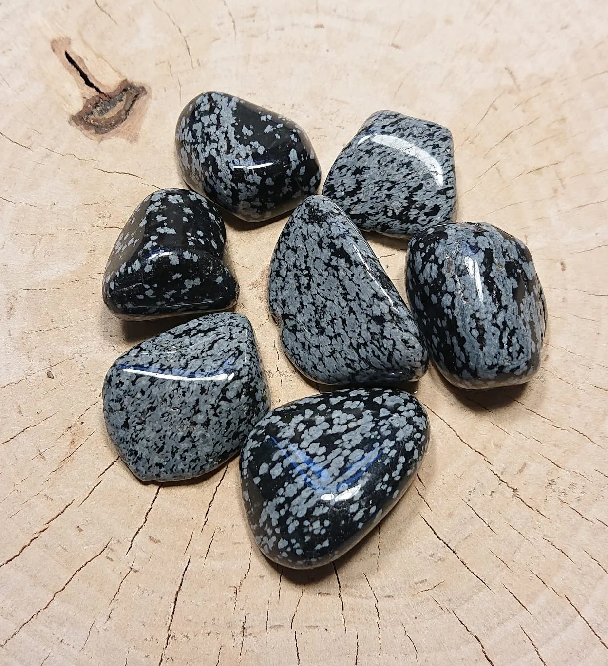 Obsydian śnieżny (polerowany)