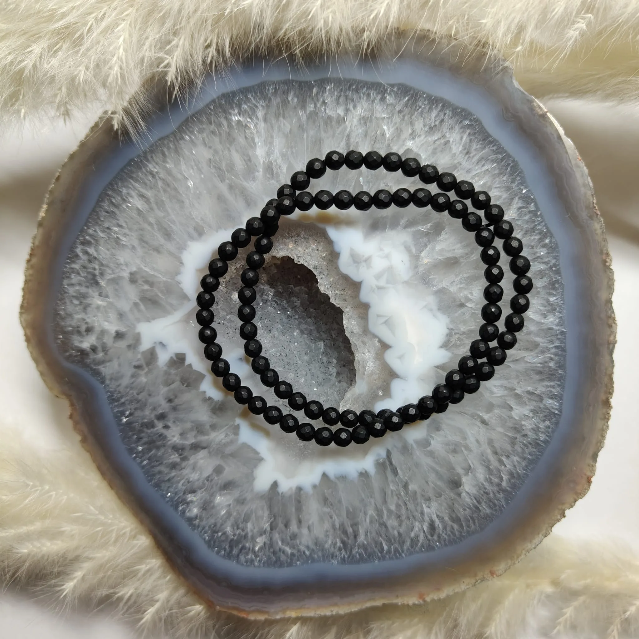 Bransoletka „Onyks” na gumce