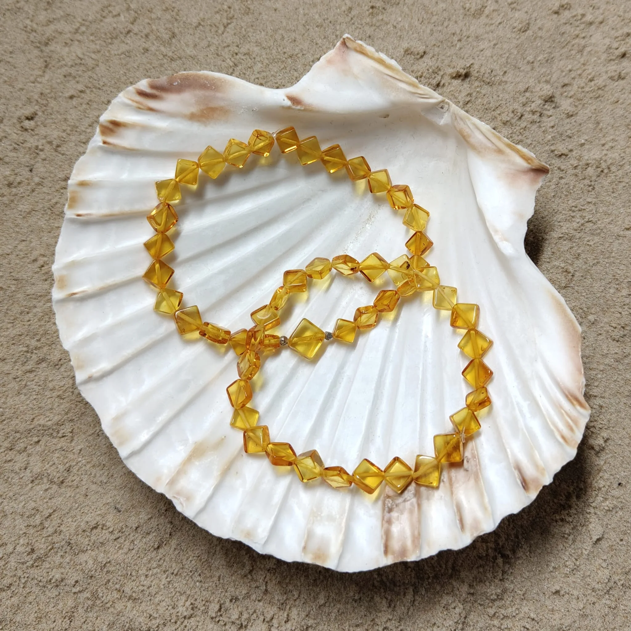 Bransoletka „Bursztyn” na gumce [1]