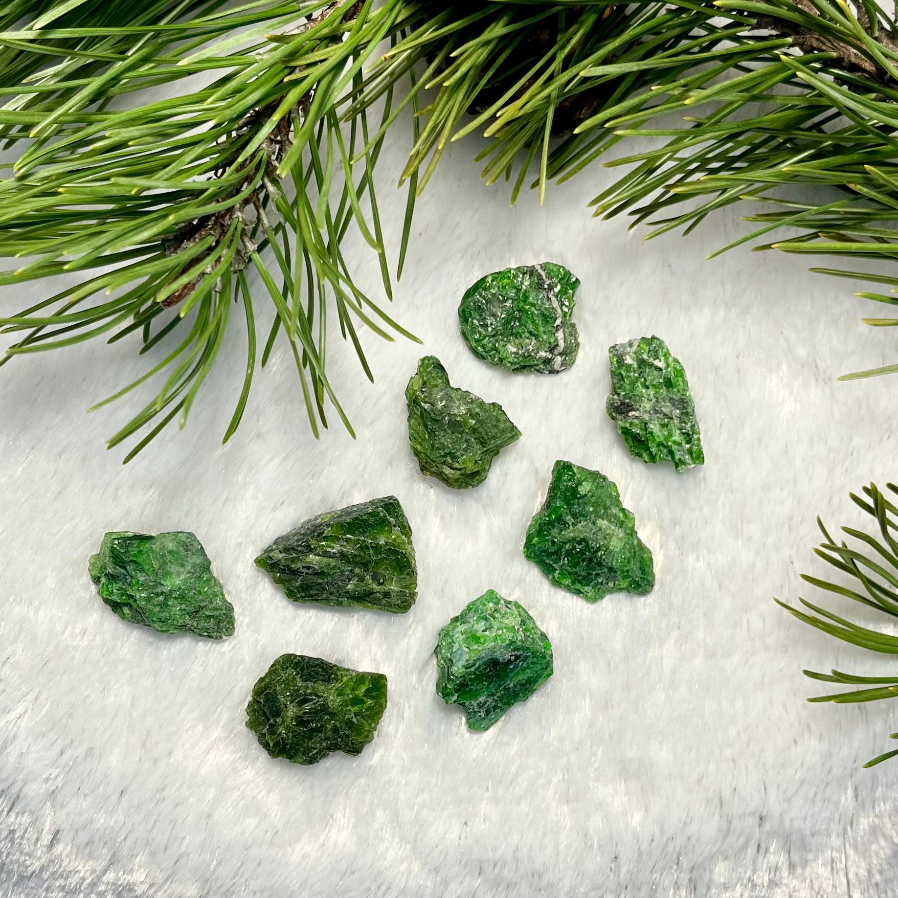 Chromodiopsyd (surowy)