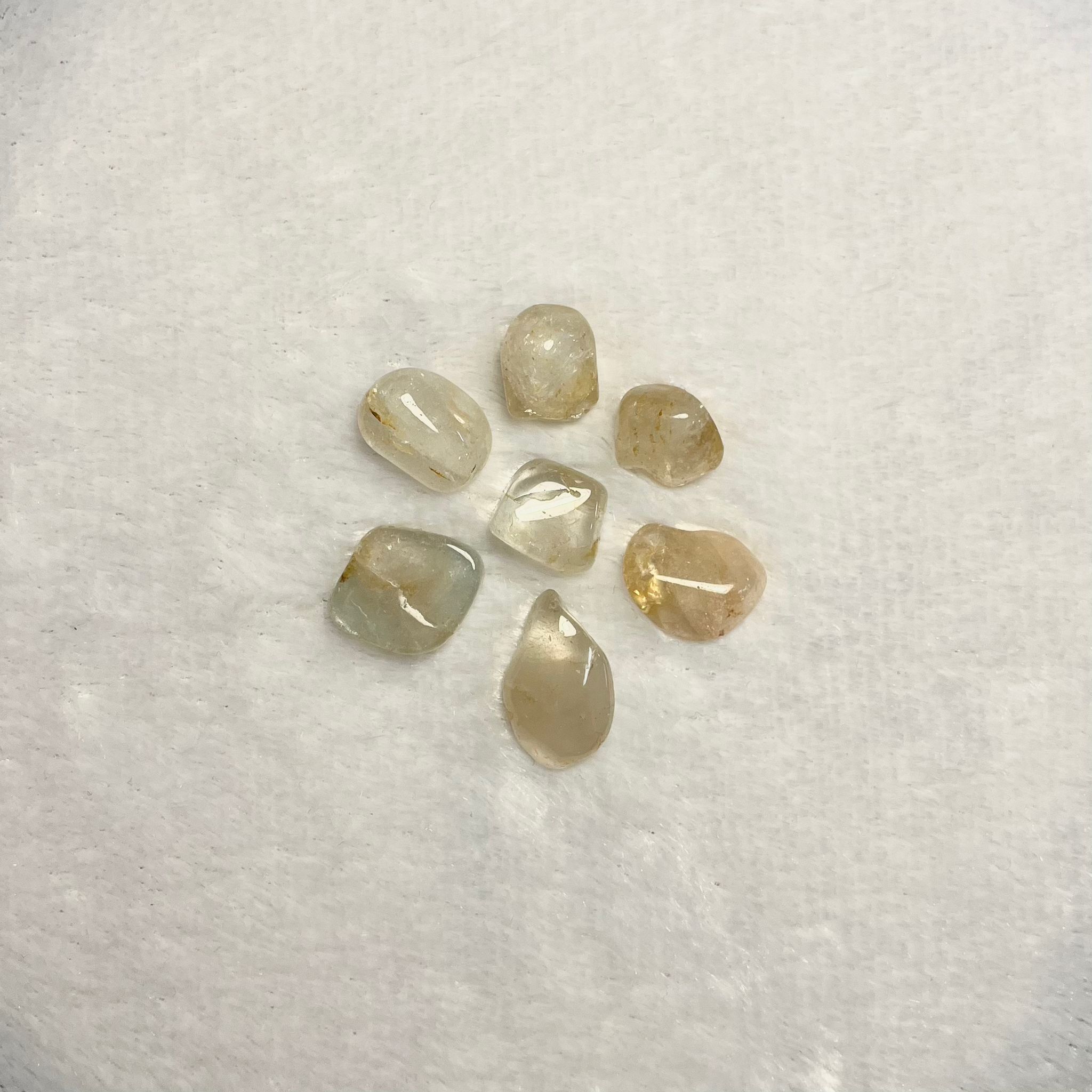 Topaz złoty (polerowany)