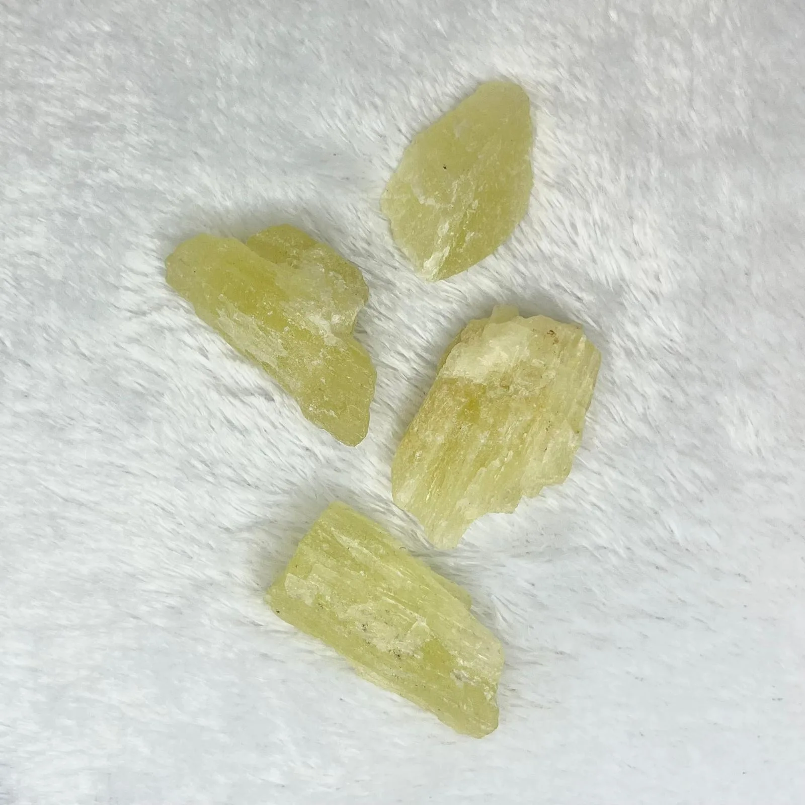 Kalcyt żółty (surowy)