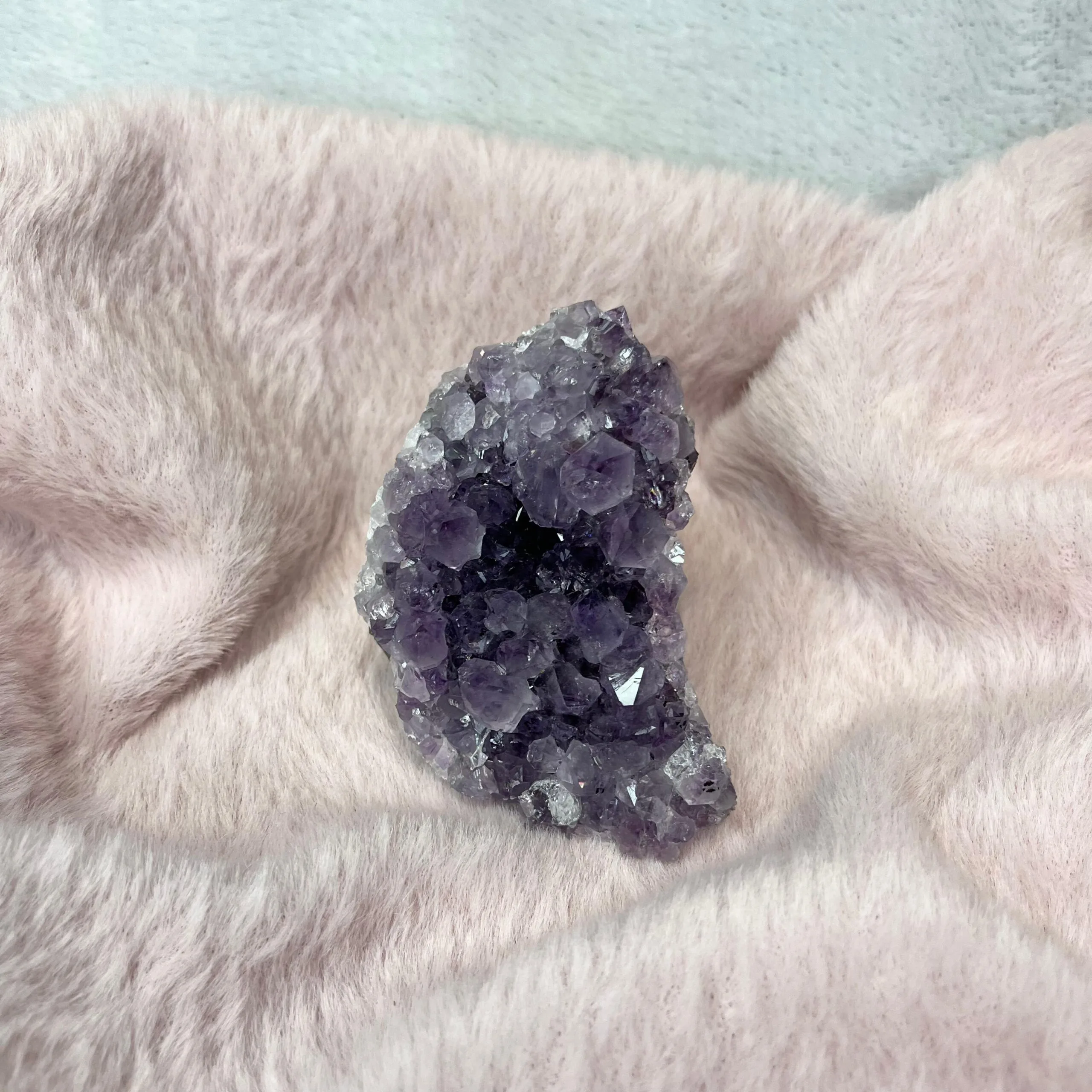 Ametyst okaz [13] (surowy)