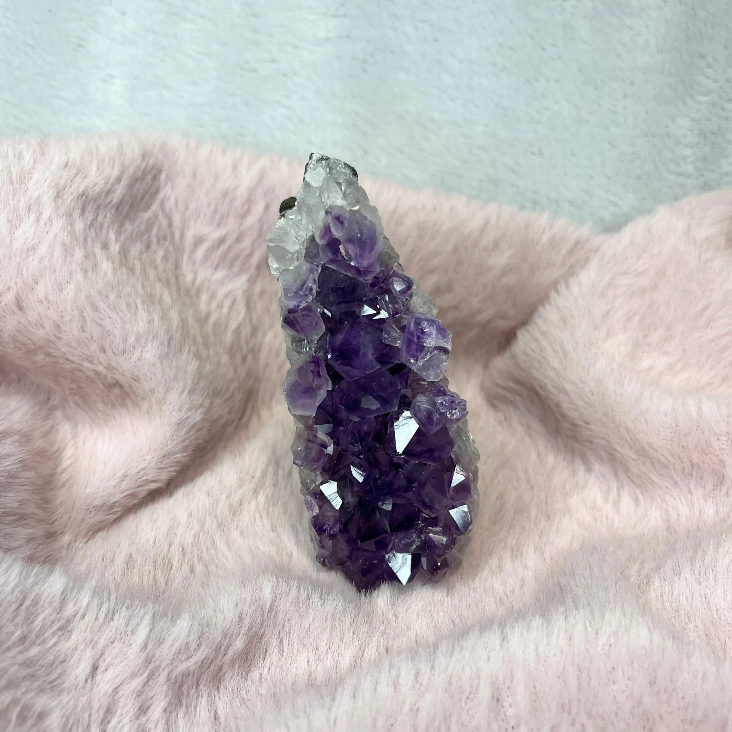 Ametyst okaz [16] (surowy)