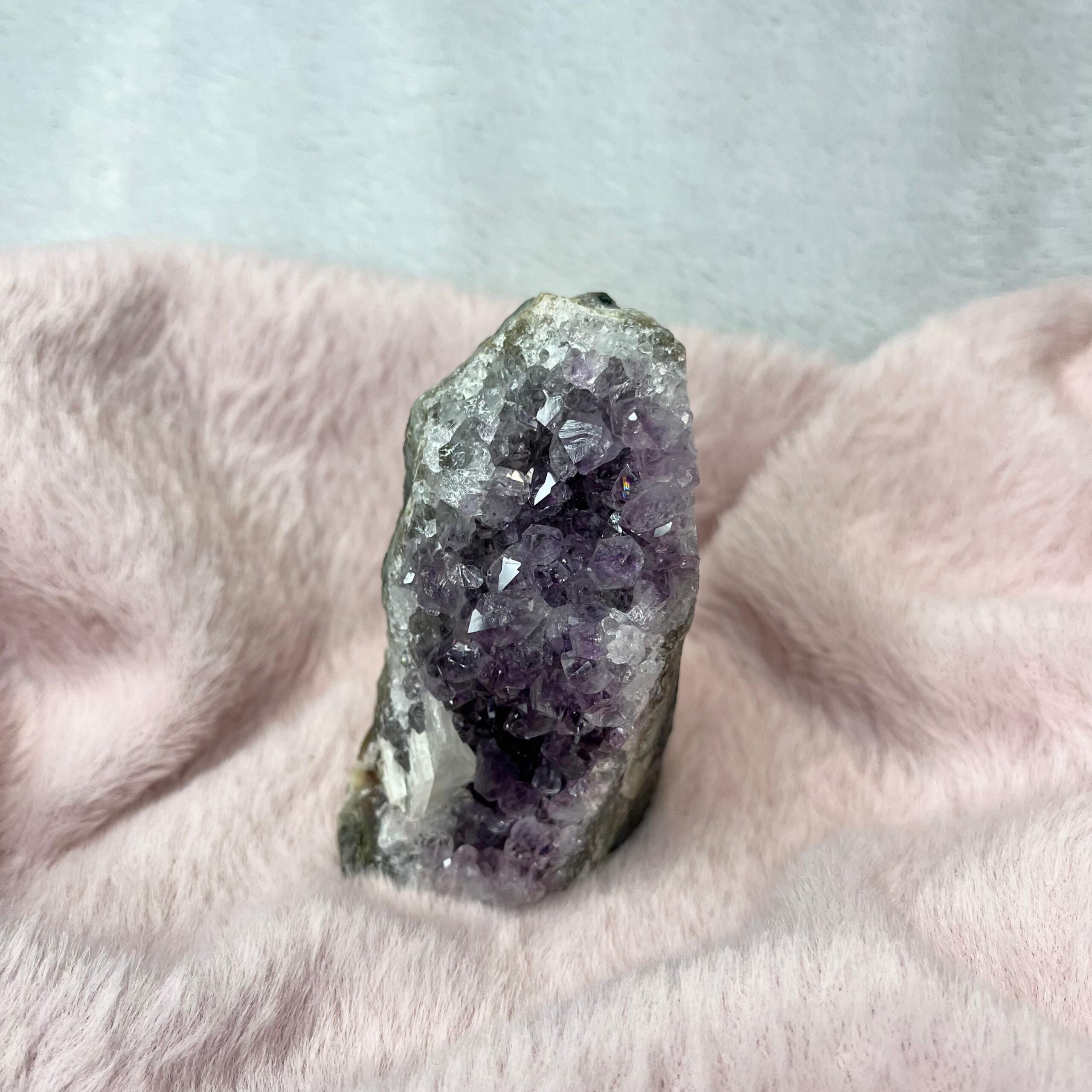 Ametyst okaz [17] (surowy)