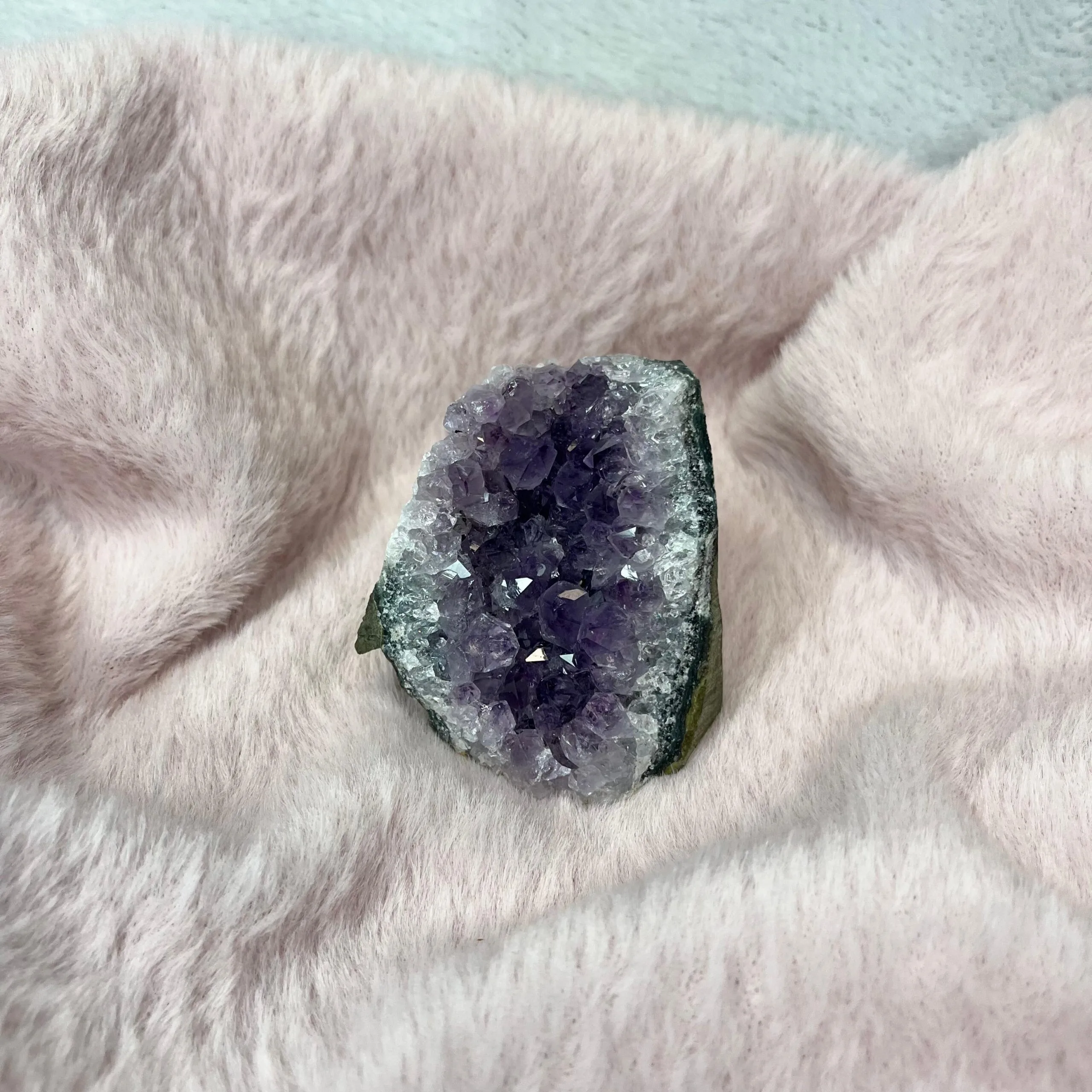 Ametyst okaz [18] (surowy)