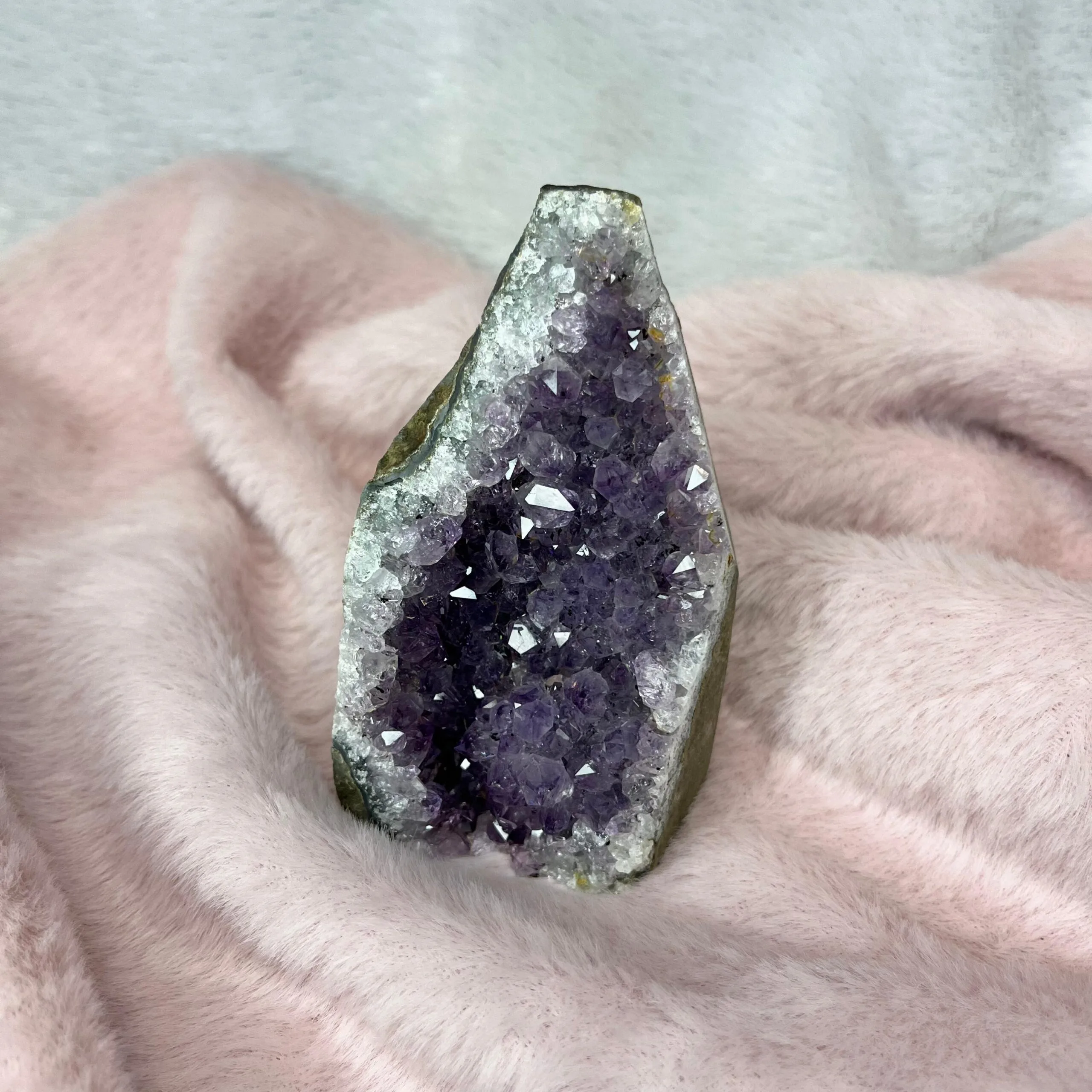 Ametyst okaz [4] (surowy)