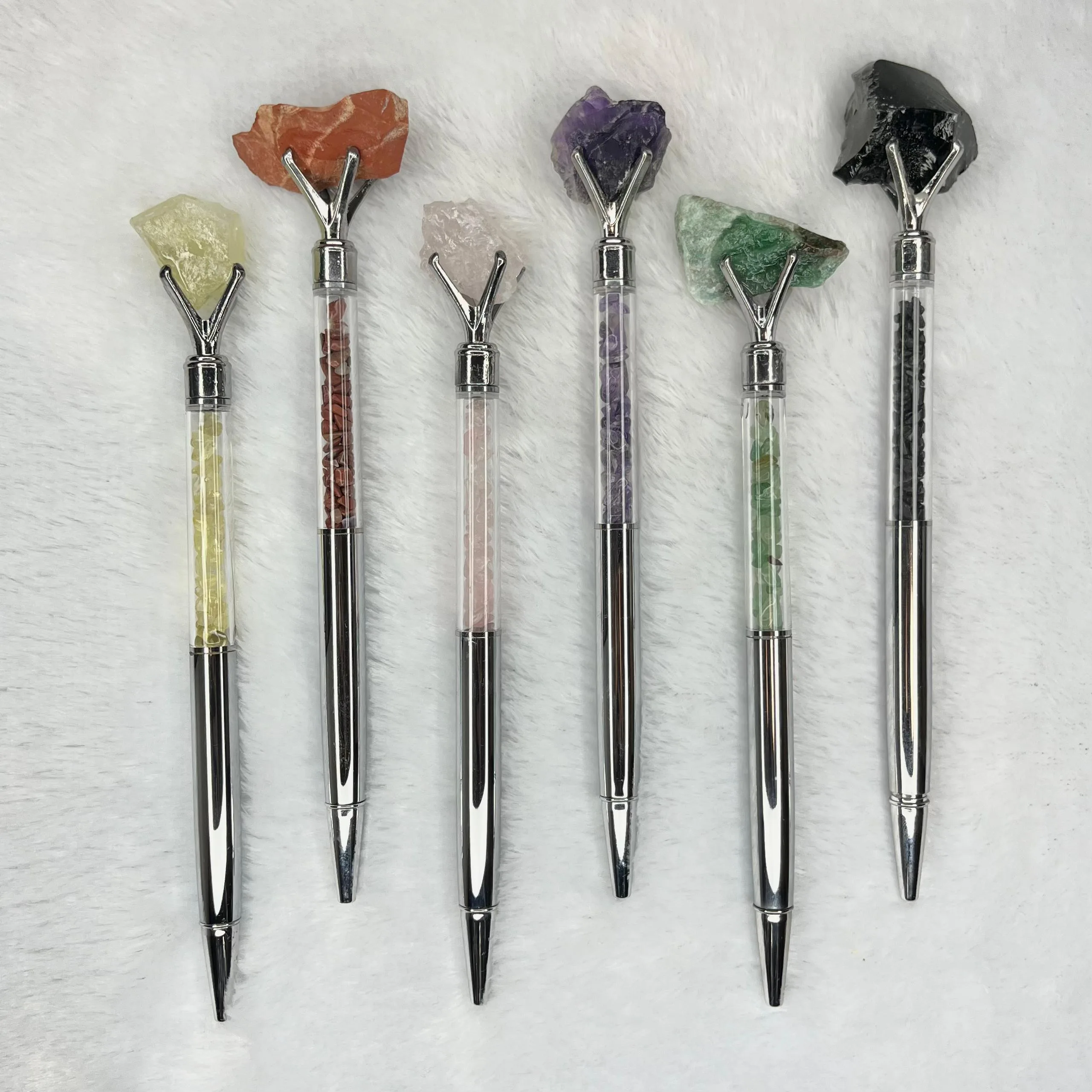 Długopis z minerałem