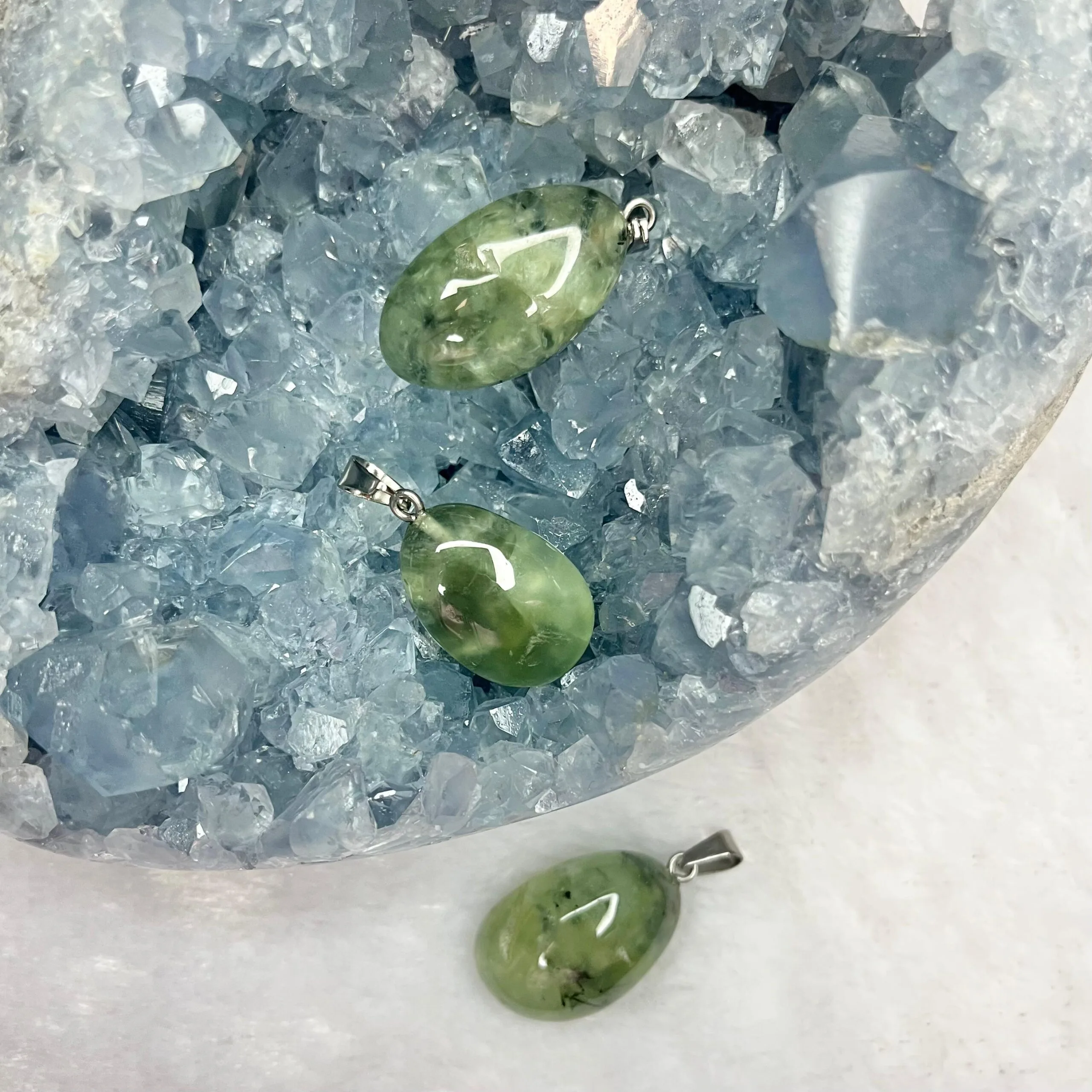 Zawieszka „Prehnit”