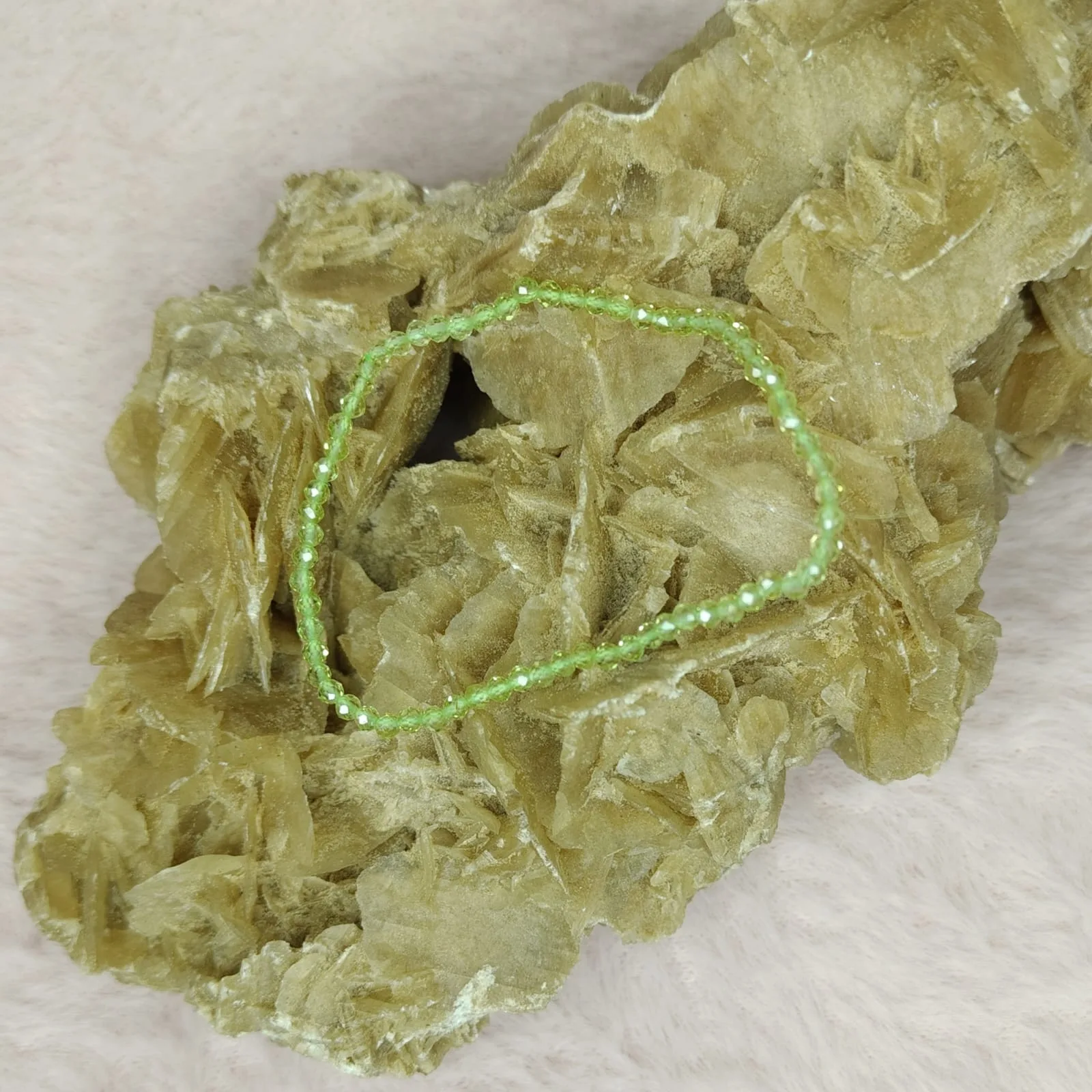 Bransoletka „Oliwin” na gumce