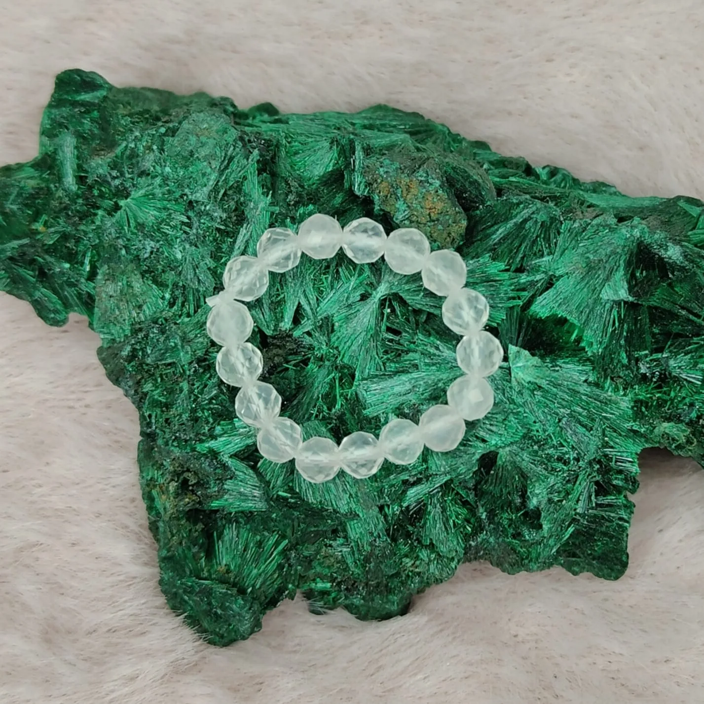 Pierścionek „Kwarc różowy” na gumce